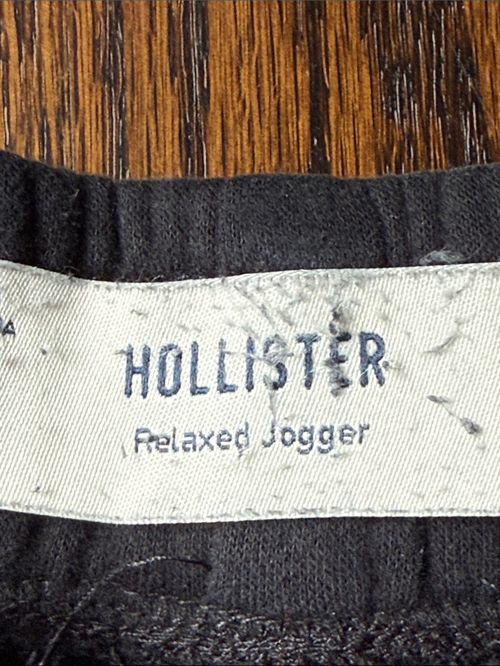Holister relaxed jogger men’s size XS used condition - Picture 4 of 14